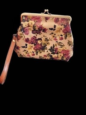 🪻Patricia Nash Savena Floral Kiss-lock Wristlet